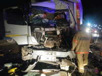 Под Волгоградом произошло смертельное ДТП с участием грузового фургона