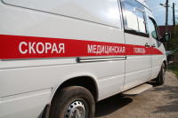 На севере Волгограда пожилой водитель врезался в рекламный щит