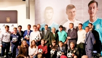 Сборная Германии подарила мячи Детской футбольной лиге