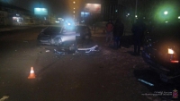  Дорожная яма привела к аварии в центре Волгограда
