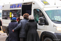 Девять маршруток арестовали приставы у предпринимателя в Волгограде