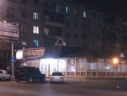В Волгограде жильцы добились сноса пристройки к кафе «Дары Армении»
