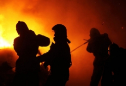 В Волгоградской области в дачном доме сгорели мужчина и женщина