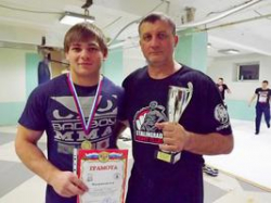 Бойцы клуба «Сталинград» завоевали в Москве две медали по панкратиону