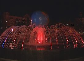 В Волгограде открылся новый световой фонтан в парке 70-летия Победы