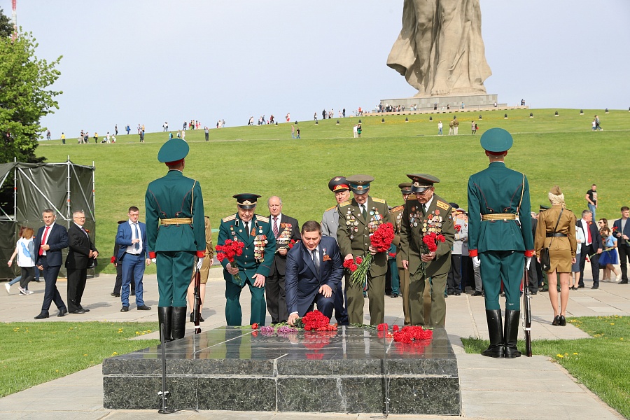 День победы в волгограде фото