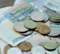 Житель Красноармейского украл деньги из урны пожертвований в центре Волгограда