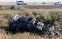 Под Волгоградом водитель БМВ погиб из-за взрыва колеса