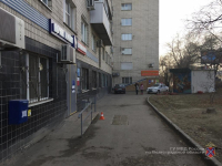  В Волгограде водитель сбил пешехода и скрылся с места аварии