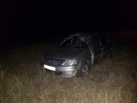 Под Волгоградом пьяный водитель врезался в авто и вылетел в кювет