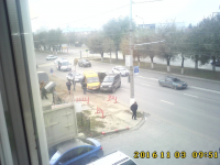 В Волгограде внедорожник врезался в маршрутку