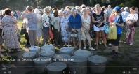 Жители Ижевска на городском празднике устроили драку за бесплатную кашу
