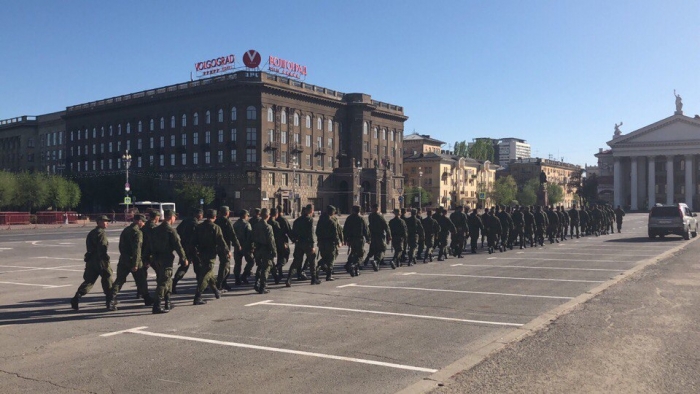 В Волгограде проходит первая репетиция парада к 9 маю