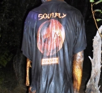Следователи просят волгоградцев опознать труп в футболке «Soulfly»