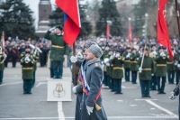 В Волгограде на скандальное знамя вернули серп, молот и звезду