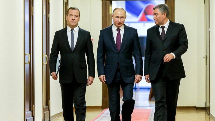 Госдума утвердила кандидатуру Медведева на пост нового премьер-министра РФ