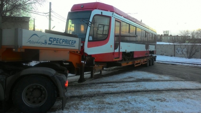  В Волгоград для СТ приехали два новых вагона из Челябинска