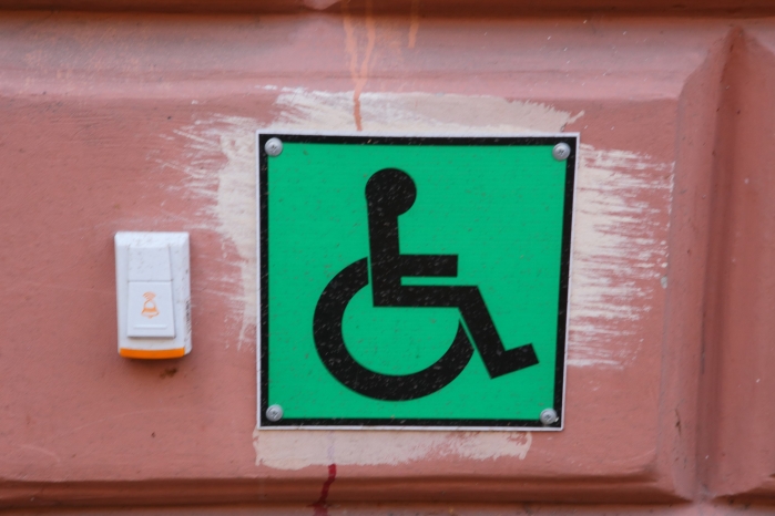 Барьерная среда: Волгоград оказался недоступен для инвалидов