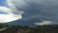  На Бали в эпицентре извержения вулкана остаются 300 россиян