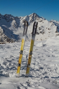 На Эльбрусе найдены тела шестерых погибших альпинистов