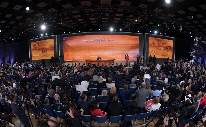 Выборы, экономика и майские указы: в столице прошла 13-я ежегодная пресс-конференция с Владимиром Путиным