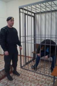 В Волгограде осудили сына должницы за нападение за приставов