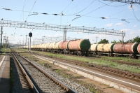 В Волгоградской области вагон грузового поезда сошел с рельс