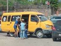 В Волгограде «заказная» маршрутка с пассажирами столкнулась с грузовиком