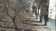 В Волгограде мужчина выпал из окна жилого дома