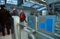 ОНФ: ни транспорт, ни остановки 100% не приспособлены для инвалидов