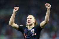 Хорватский футболист извинился за выкрикивание «Слава Украине»