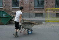Шести тысячам школьников из Волгоградской области летом пришлось работать