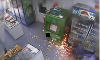 Пытавшихся распилить банкомат в Волгоградской области бензорезом осудили на 26,5 лет