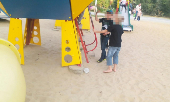 «Особо опасны»: волгоградские детские площадки «прославились» на федеральном канале