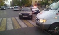 Волгоградские автомобилисты атакуют пешеходов