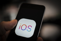 Владельцы IPhone массово жалуются на проблемы со связью после обновления IOS