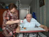 В Волгоградской области оценили эффективность программы по уходу за пожилыми людьми