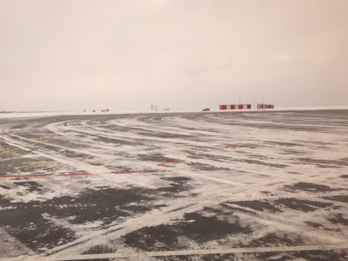Аэропорт Волгограда возобновил работу в штатном режиме после снегопада