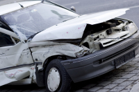 Жительницу среднеахтубинского района осудили за соседский разбитый автомобиль
