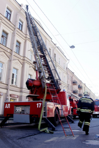 Накануне из-за неосторожного обращения с огнём в Волгоградской области случились 3 пожара