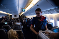 Депутат госдумы предъявил претензии к бутербродам в самолетах