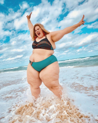 Покупателей шокировала слишком толстая модель, рекламирующая Gillette