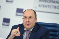Дмитрий Медведев освободил от должности главу Ростуризма Олега Сафонова