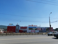 Четыре торговых центра эвакуированы в Волгограде