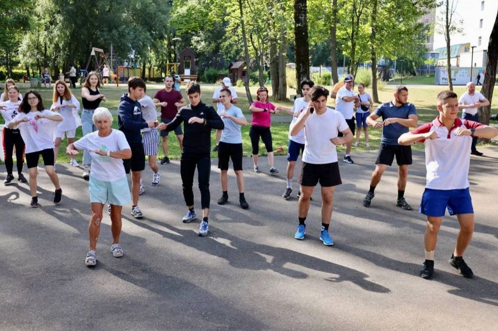 Спортивная площадка в Измайловском лесопарке