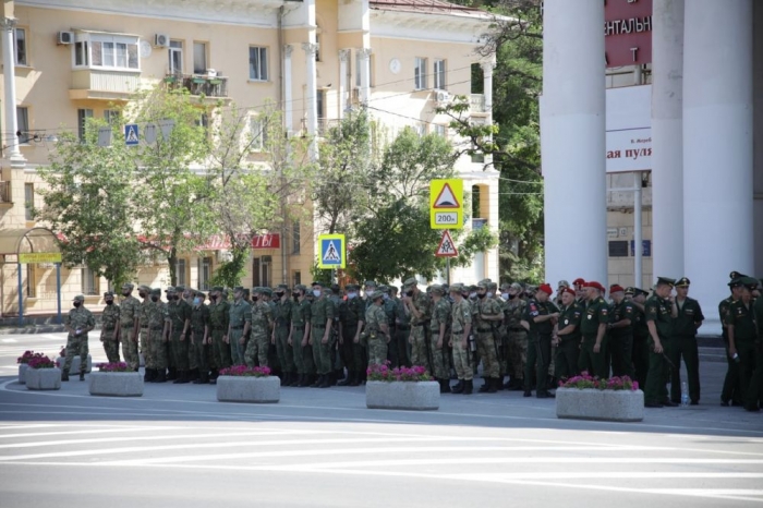фото: репетиция Парада. Анатолий Панчишкин