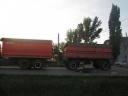 В Волгоградской области «КАМАЗ» не уступил дорогу «Рейнжеру» 