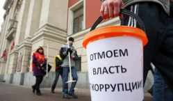 Что менять: койки или девочек?