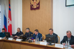 Губернатор Андрей Бочаров провел заседание антитеррористической комиссии 