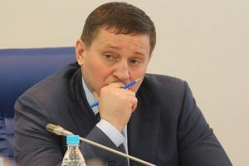 Губернатор Волгоградской области Андрей Бочаров проводит пресс-конференцию